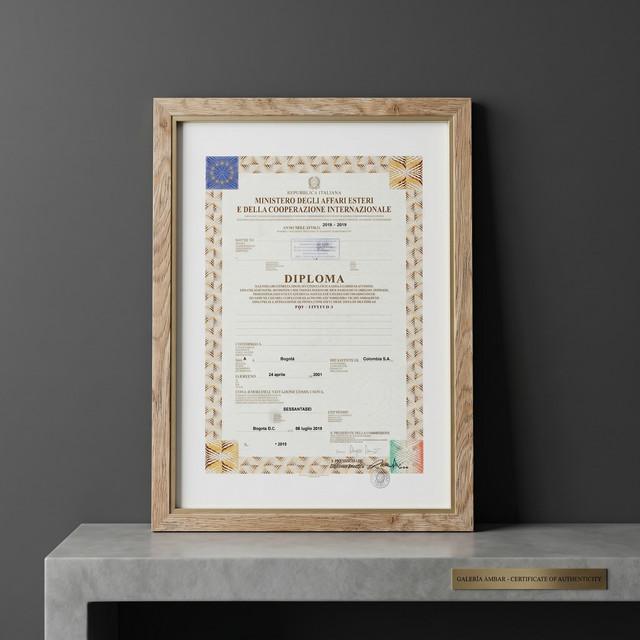 Enmarcado de fotografía y diploma — Galería Ámbar